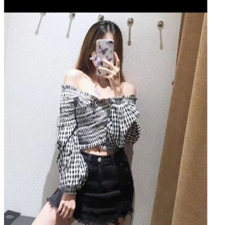 Áo đắp chéo ngực kẻ caro