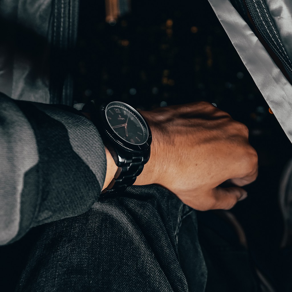 Đồng hồ nam Curnon Jackson Lava dây kim loại chính hãng - thiết kế thể thao, đếm giờ | BigBuy360 - bigbuy360.vn