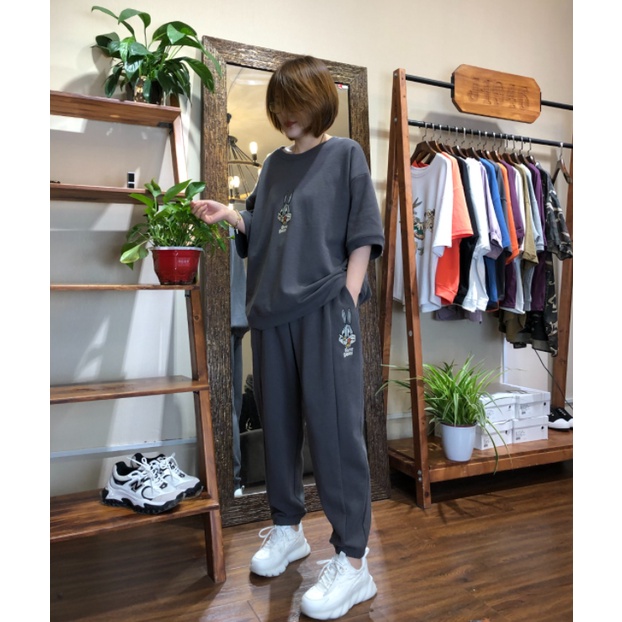 Bộ thể thao Unisex, Bộ Thể Thao Nam Nữ Hình Thỏ Màu Ghi Chất Liệu Vải Thun Cotton 100% - Dáng Thể Thao Cá Tính