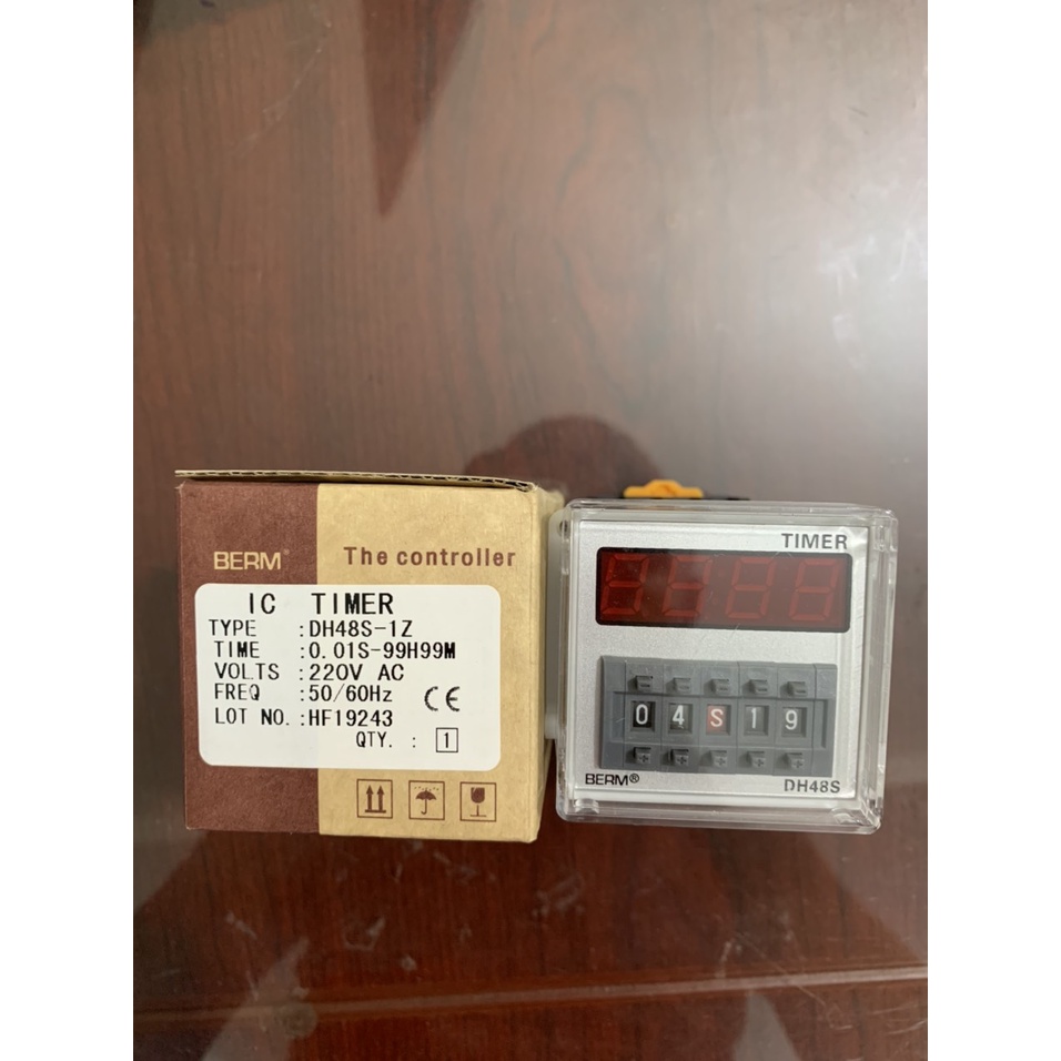 Timer BERM DH48S-1Z kèm đế