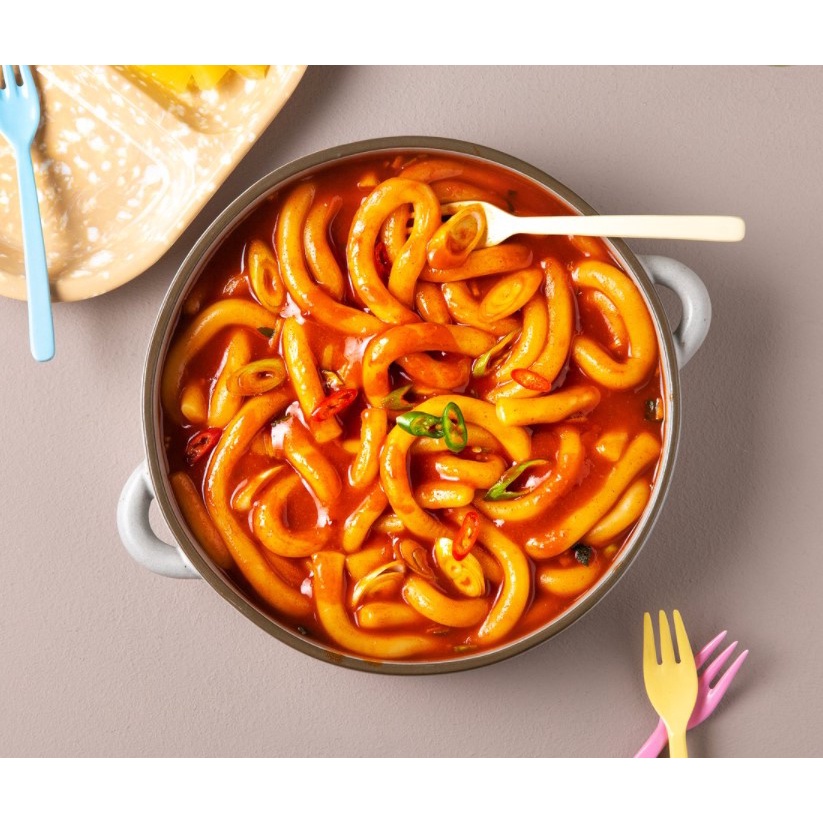 Bánh gạo cay Tteokbokki Pulmuone dạng sợi 424g 2 phần ăn