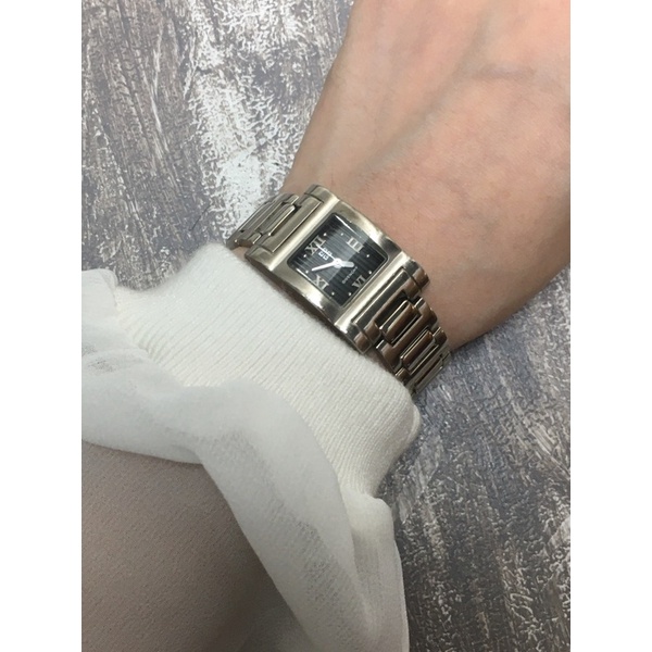 Đồng hồ nữ Givenchy auth vintage -14.5cm