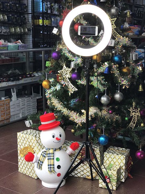 Đèn led livestream makeup size lớn 36cm bảng dẹp kèm chân thép cao