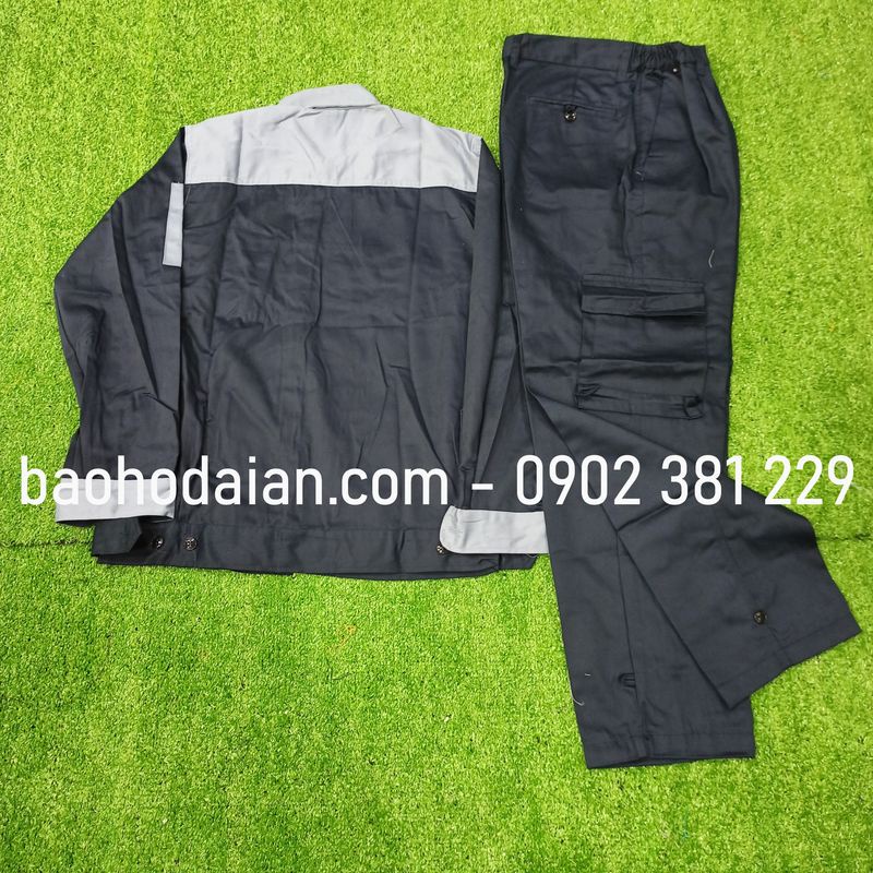 Quần áo bảo hộ lao động vải kaki 31 màu xanh đen phối ghi tím - M18