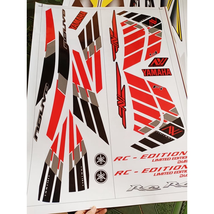 Tem rời nouvo 5 cánh chim đỏ trắng