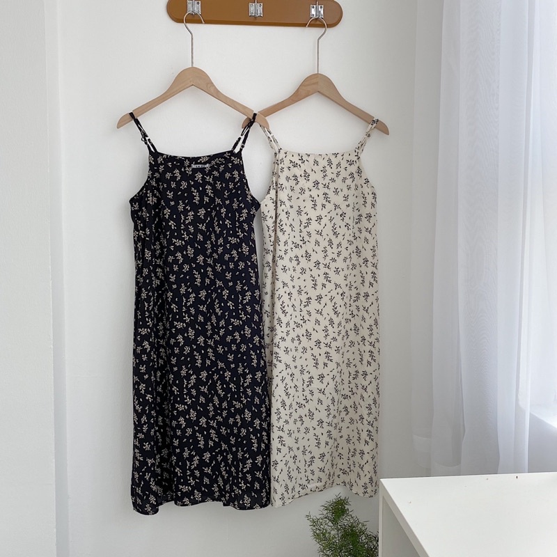 Váy hai dây CHERRYCOCO 40405 dáng suông, hoạ tiết lá nhí, vải voan thoáng mịn siêu mát | BigBuy360 - bigbuy360.vn