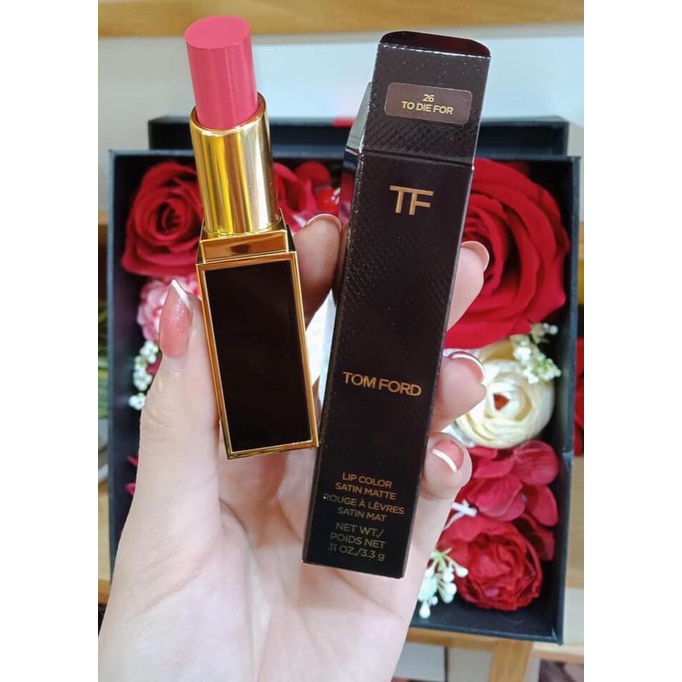 Son TOMFORD Satin Matte Lip color 26 To Die For