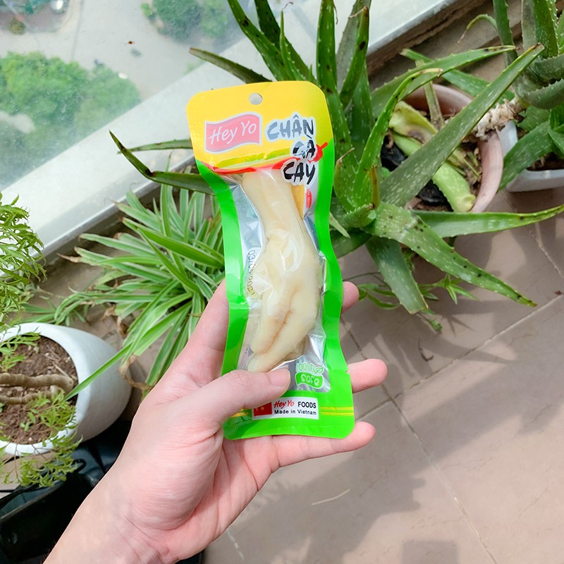 Chân gà cay xả ớt đồ ăn vặt VIệt Nam siêu ngon gói 40g ZonZonFood | BigBuy360 - bigbuy360.vn