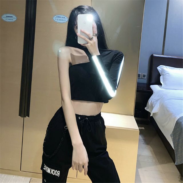 Áo què croptop một ống tay phản quang dancer phong cách hiphop Âu Mỹ | BigBuy360 - bigbuy360.vn