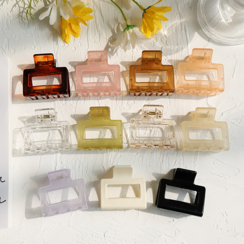 Kẹp tóc hình chữ nhật chất liệu acrylic thời trang