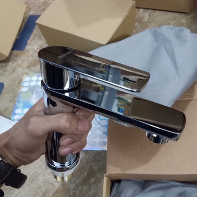 Vòi lavabo đồng mạ crom Avento V39