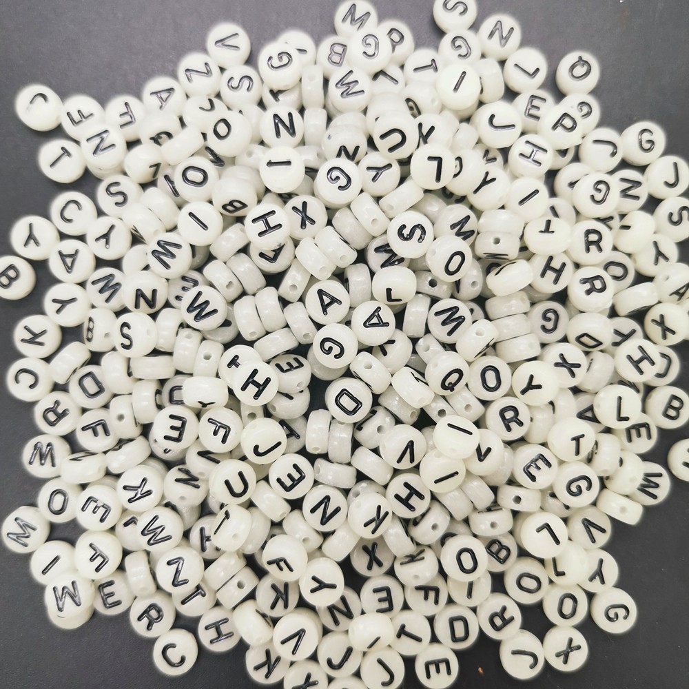 Bộ 150 Hạt Chữ Cái Dạ Quang Làm Trang Sức DIY