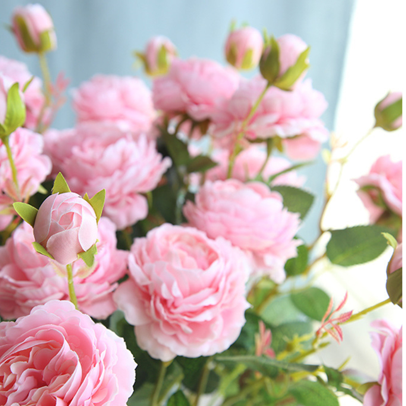 Hoa hồng mẫu đơn bằng lụa dùng để trang trí đẹp mắt