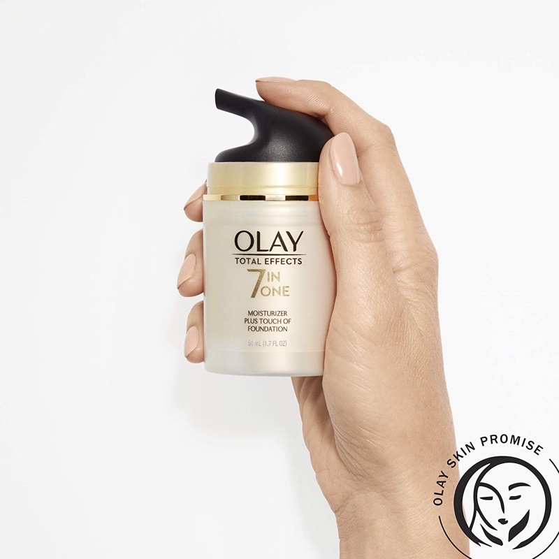 Kem dưỡng da chống lão hóa nâng Tone Olay Total Effects 7 in 1 Moisturizer Plus Touch Of Foundation 50ml Hàng Nhập USA