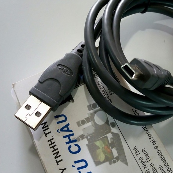 Cáp tín hiệu USB ra Mini USB (đầu kts Hình thang - Mp3: Cáp dài 1.5M (Chất lượng)