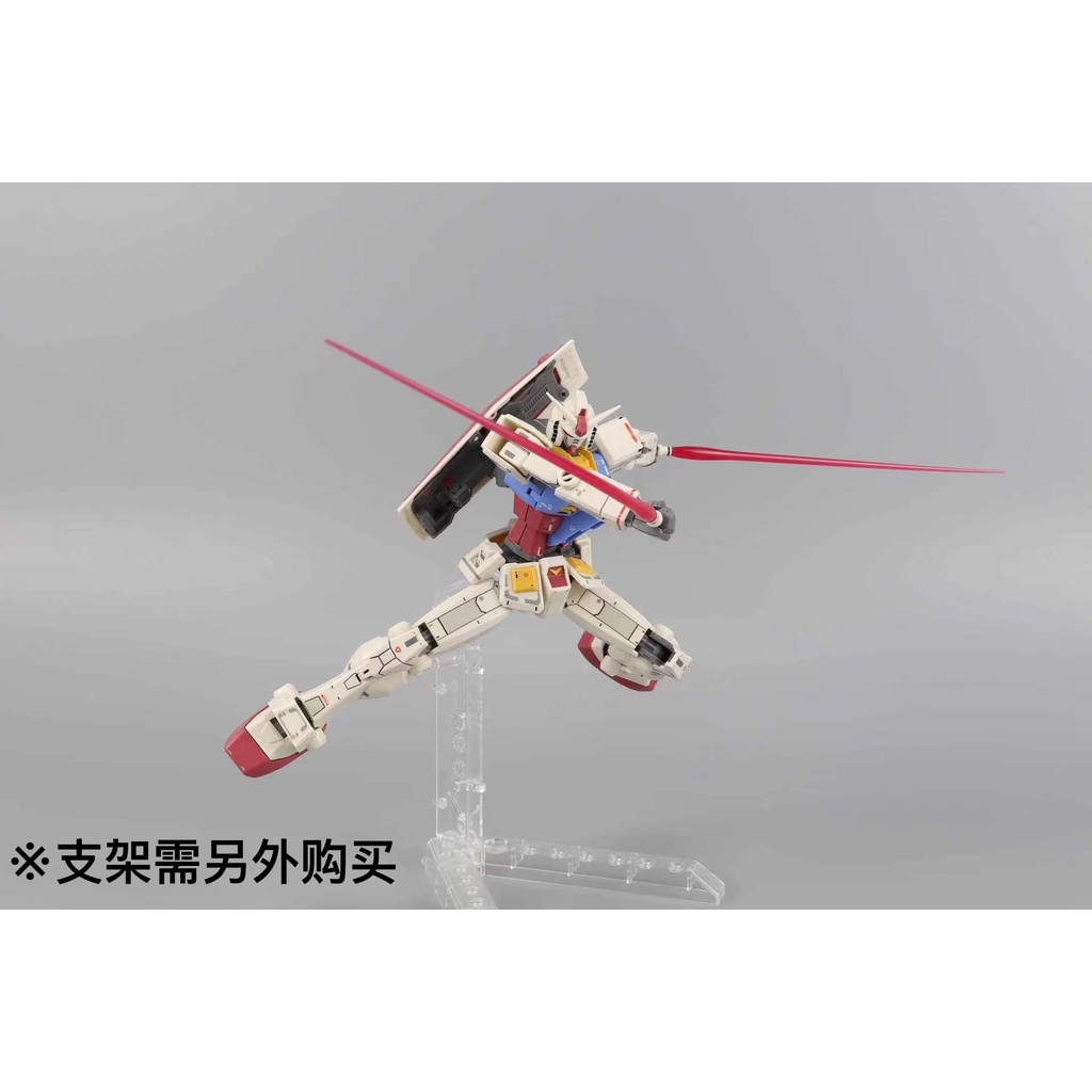 Mô Hình Lắp Ráp Gundam HG RX-78-2 Fighter Beyond Global (tặng kèm base và full set weapon)