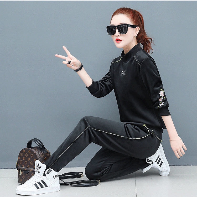 Set Đồ Thể Thao Hai Mặt Lót Nhung Dày Dặn Thời Trang Thu Đông Cho Nữ plus