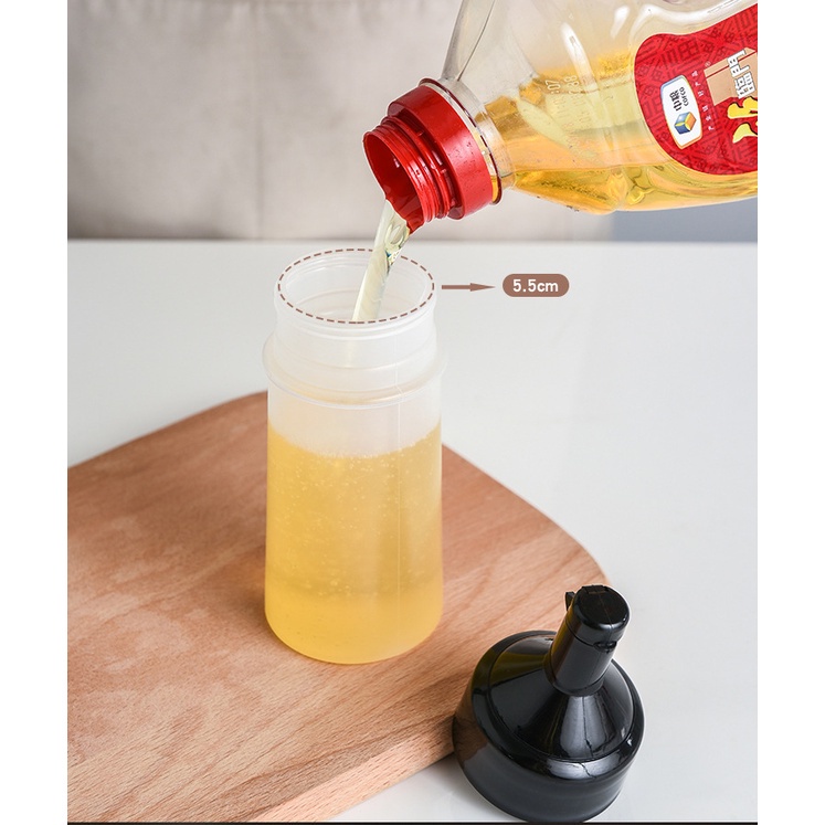 [ Featured ] Bình Đựng Dầu Ăn / Nước Sốt 250ml Dạng Bóp Chống Rò Rỉ Tiện Dụng Cho Nhà Bếp