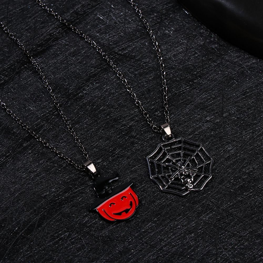 Vòng cổ mặt hình đầu dơi và quả bí ngô phong cách halloween