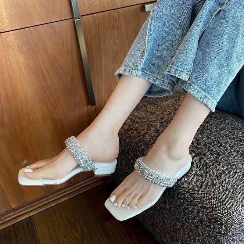 Guốc Lê 2 Quai Đính Đá