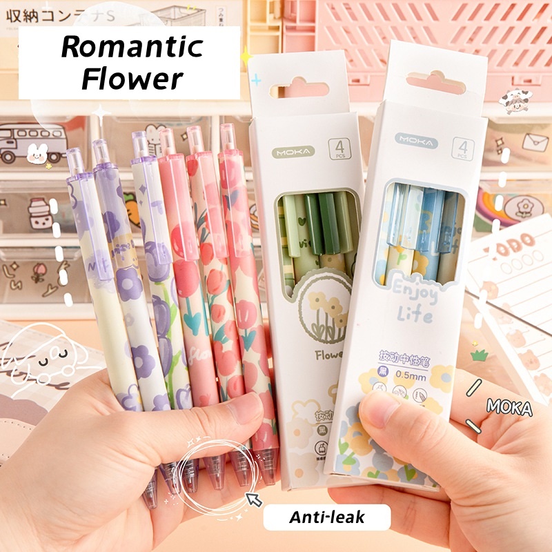 Set 4 Bút Bi Mực Đen Ngòi 0.5mm Họa Tiết Hoa Lãng Mạn