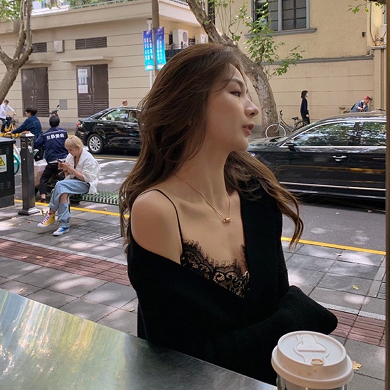 áo hai dây ren gợi cảm