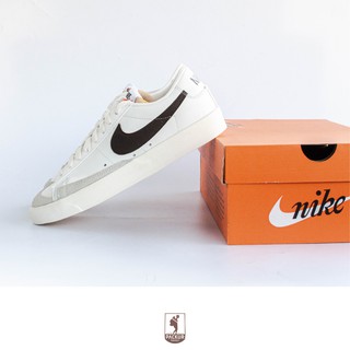 Giày Nike Blazer Low 77 Vintage (Trắng/Nâu) / DA6364-100