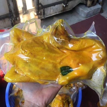 Gà Ủ Muối Nguyên Con-Thịt gà thơm ngọt và dai chuẩn gà ta| Hàng sẵn - Giao Nhanh - Khuyến Mãi