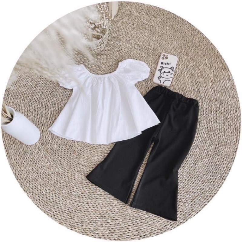 set áo trắng trễ vai quần ống loe cho bé