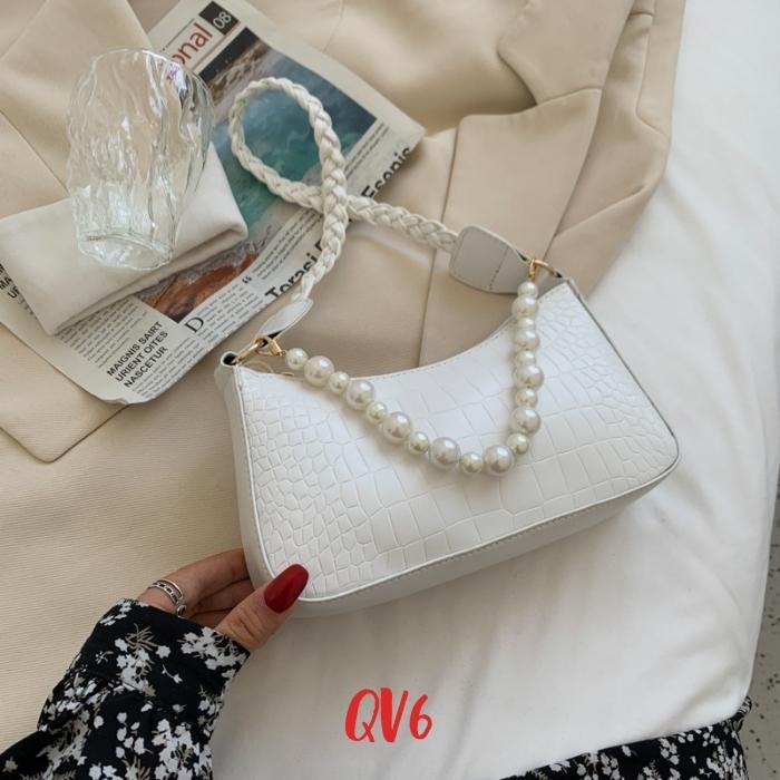 Túi đeo chéo kẹp nách, Túi xách nữ dây da xoắn phối chuỗi ngọc thời trang cao cấp - QV6 Shop