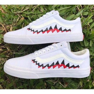 Vans cá mập trắng