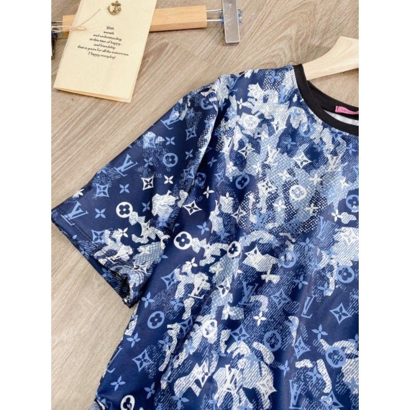 Áo phông loang xanh chữ LV TLPL