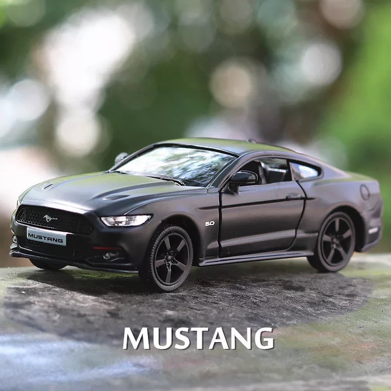 Xe FORD MUSTANG mô hình Kim Loại 12.6x4.7x3cm