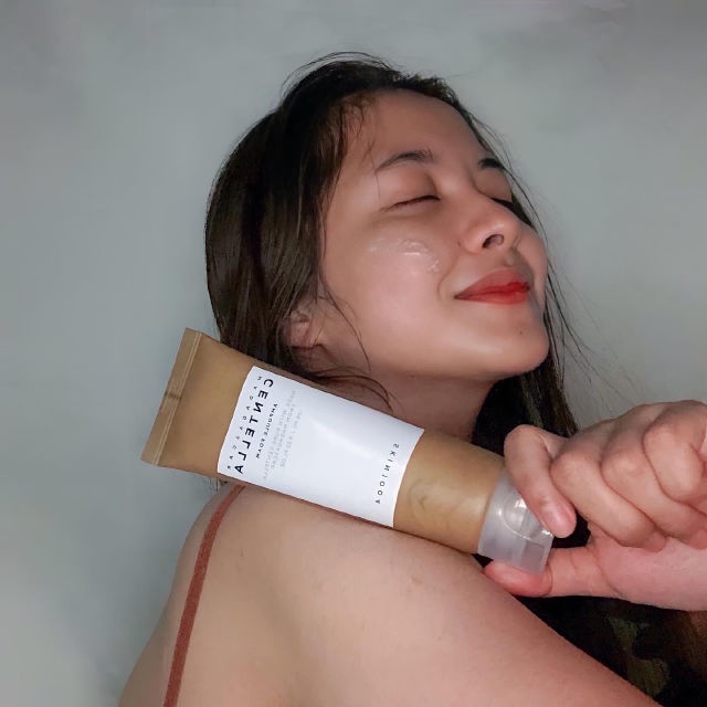 Sữa rửa mặt Skin1004 Madagascar Centella Ampoule Foam 125ml