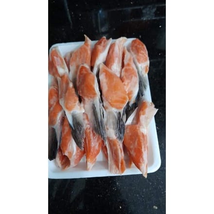 Vây cá hồi - ngon mê ly 500g  / 1 kg