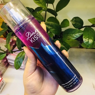 Xịt thơm Dark Kiss Fine Fragrance Mist Bath and Body Works 10ml