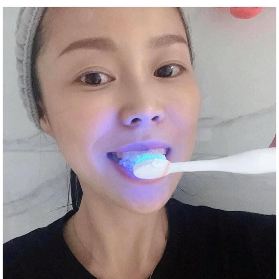 Bàn chải Led trắng răng EFLASH DENTAL 8억칫솔