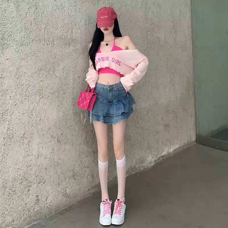Set áo croptop Barbie Girl kèm áo yếm cá tính