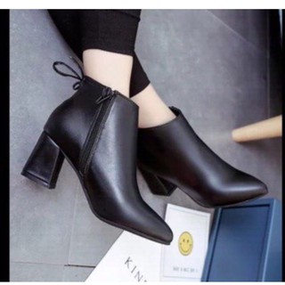 Giày Boot nữ chất da nơ sau B004