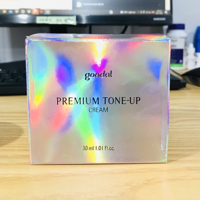 Kem Dưỡng Goodal Trắng Da Cao Cấp Ốc Sên Premium Snail Tone Up Cream - Hủ 30ml