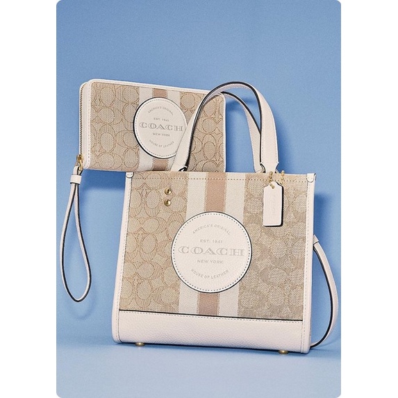 TNS - Túi tote form vuông hottrend Coashi field dempsey tote-chất canvas phối da tone màu nâu kem chữ C đặc trưng hãng