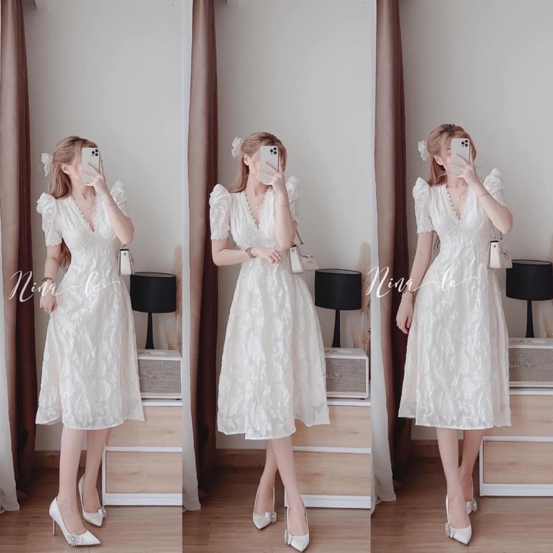 VÁY TRẮNG HOA REN GẤM