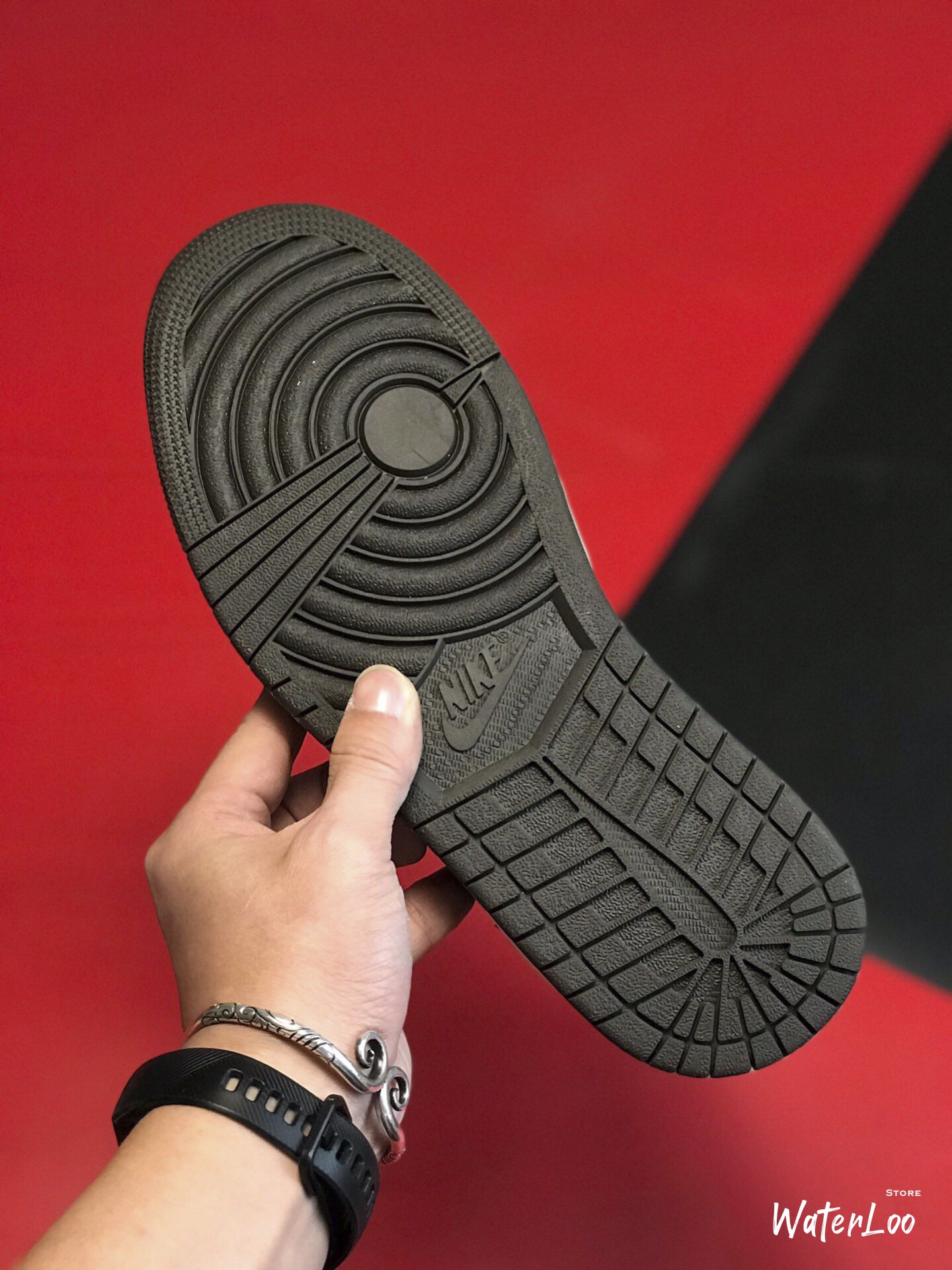 [FREESHIP+HỘP+QUÀ] Giày Thể Thao Sneakers Sneakers AIR JORDAN 1 Retro High Travis Scott Xám nâu | BigBuy360 - bigbuy360.vn