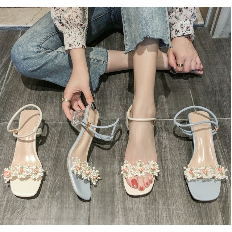 HL Fashion| HLGD17 Sandal Nữ Gót Vuông 5CM Quai Đính Hoa Điệu Đà Xinh Xắn Mẫu Mới 2021