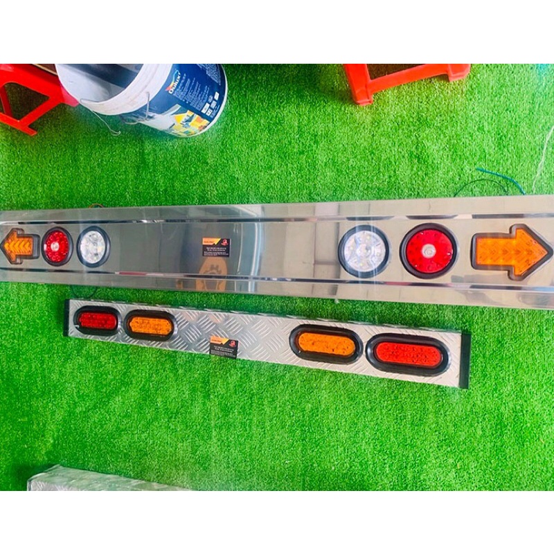 Đèn Led oval gắn cảng sau xe tải SD-2019, điện áp 12v-24v