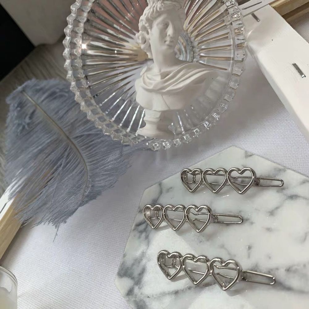 Kẹp Tóc Hình Trái Tim Rỗng Đơn Giản Phong Cách Hàn Quốc Nhiều Màu Cho Nữ