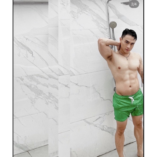 Quần đùi trắng nam đi biển