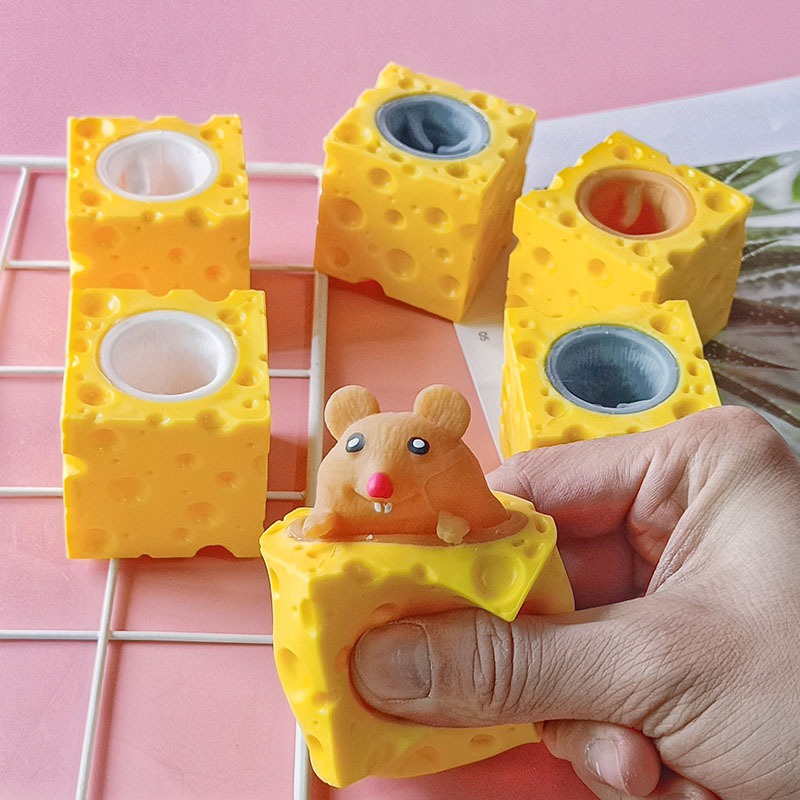 ẾCH NGỒI ĐÁY GIẾNG sóc gốc cây quishy đồ chơi bóp tay Mochi mềm mịn dễ thương chân thực giảm stress co dãn đàn hồi ngộ n