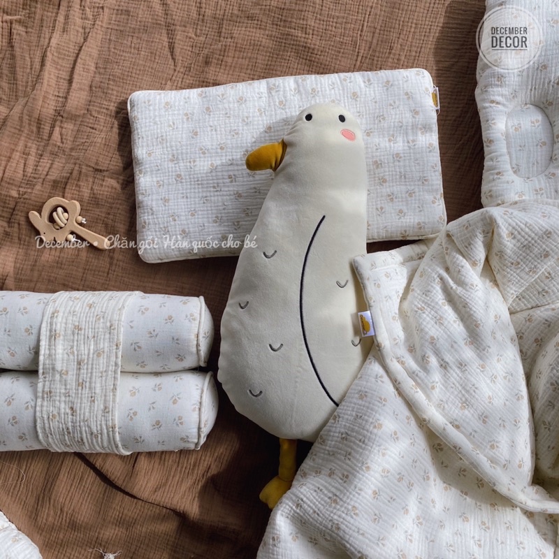 Gối nằm xô cho bé sơ sinh siêu mềm mại, không gây kích ứng họa tiết hoa nhí vintage