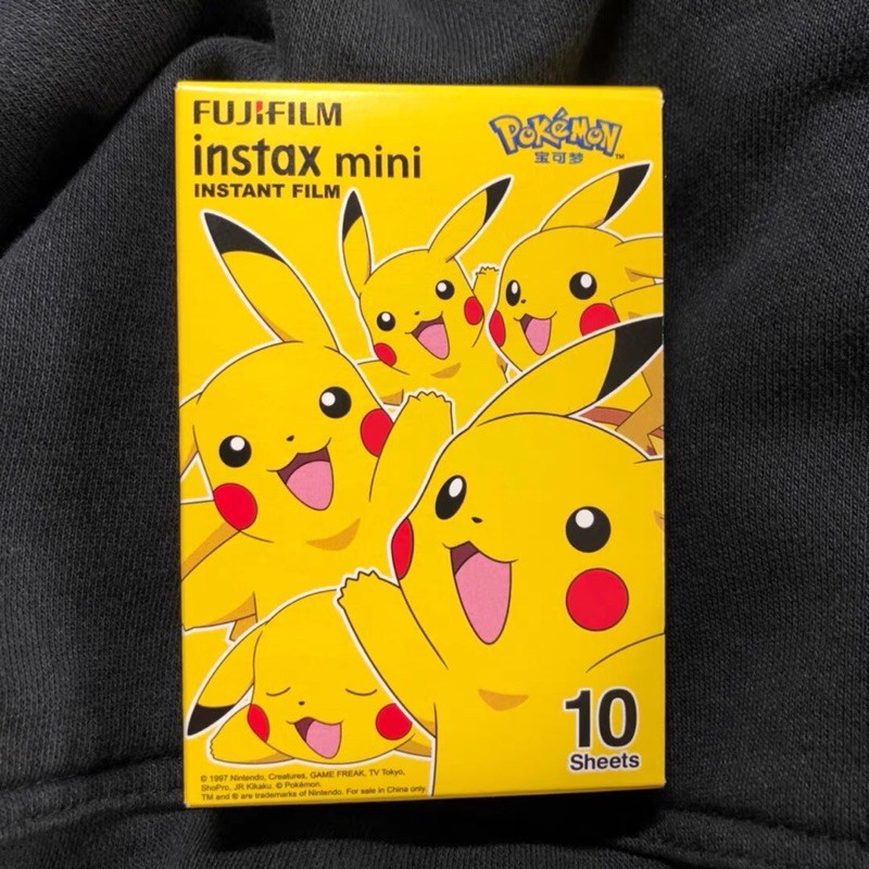 Giấy in ảnh lấy ngay Fujifilm chính hãng, hình vịt bduck và pikachu